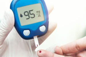 Glucometer Buying Guide: What to Look for